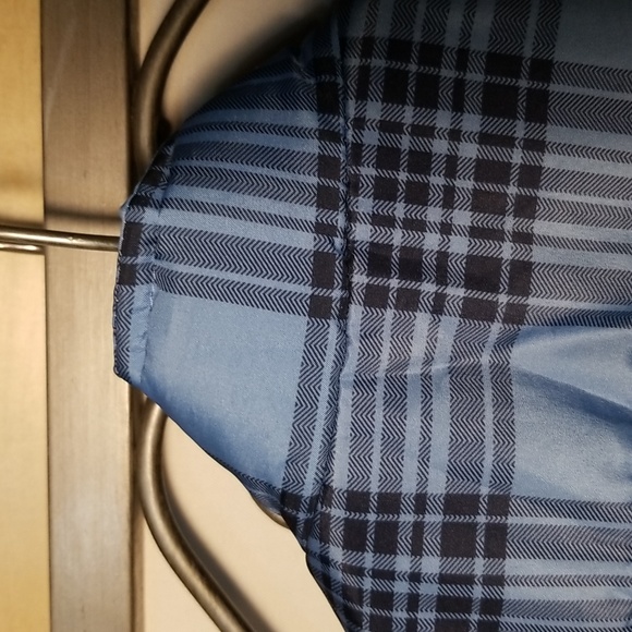 Quilted Blue vest,gingham print, women's . - Picture 8 of 9